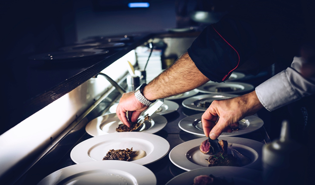 Glass Digital: 9 Expert Tips to Minimise Restaurant Food Waste